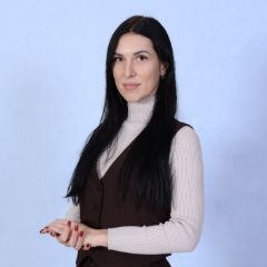 Стрик Анна