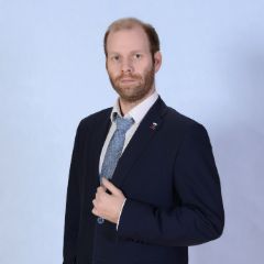 Бобров Артем Максимович